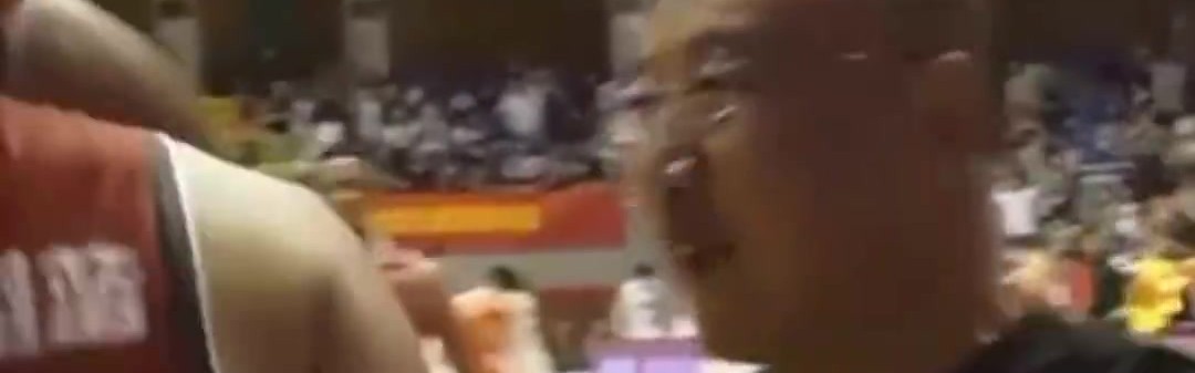 关键先生！薛傅文决胜三记三分并上演准绝杀 率队逆转锁定季后赛