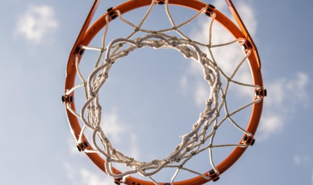 广厦晋级总结：从险被黑八到首次淘汰辽宁 第3次总决赛之旅冲首冠